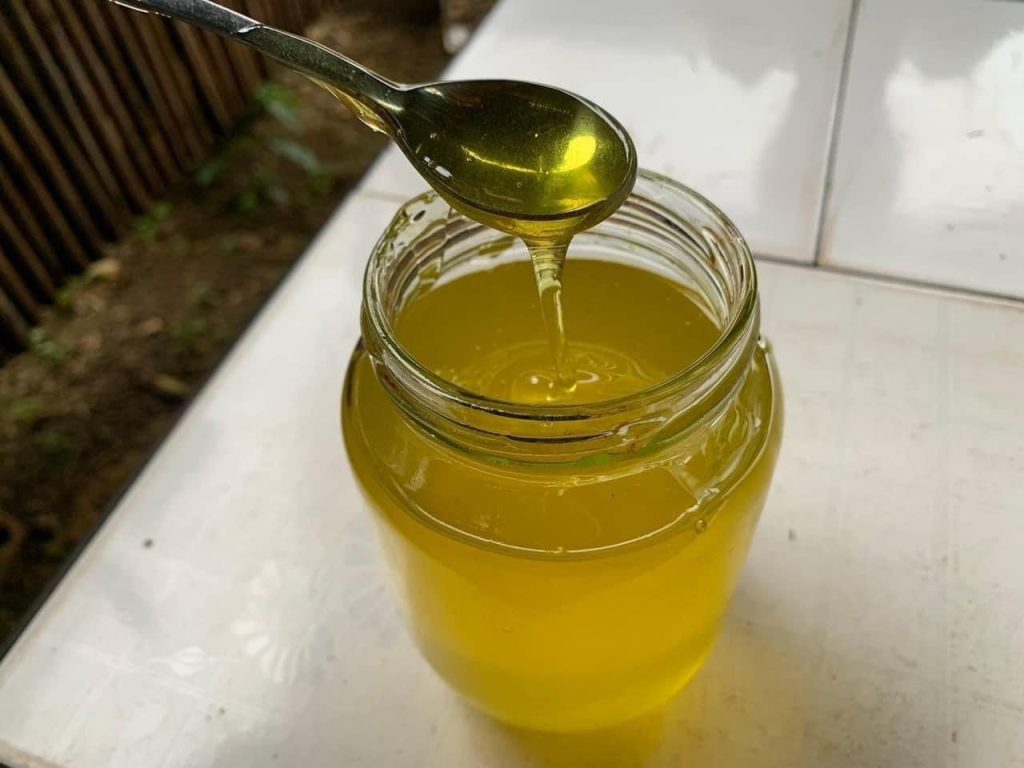 mật ong bạc hà Hà Giang màu sắc đặc trưng