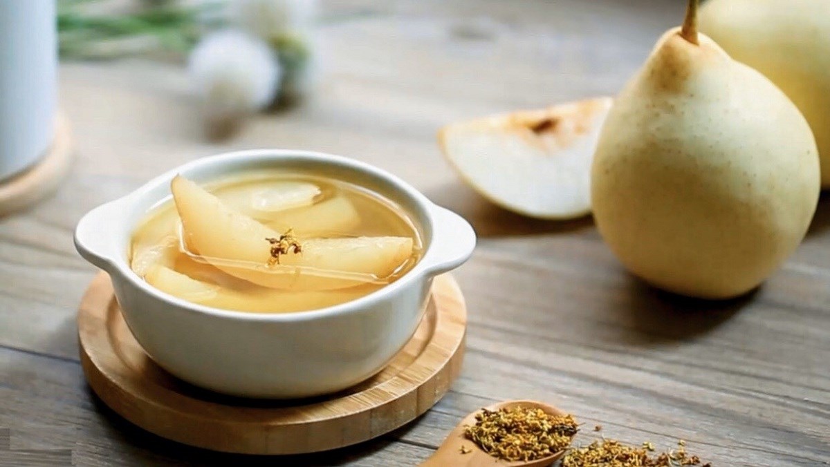 thìa sạch lấy mật ong